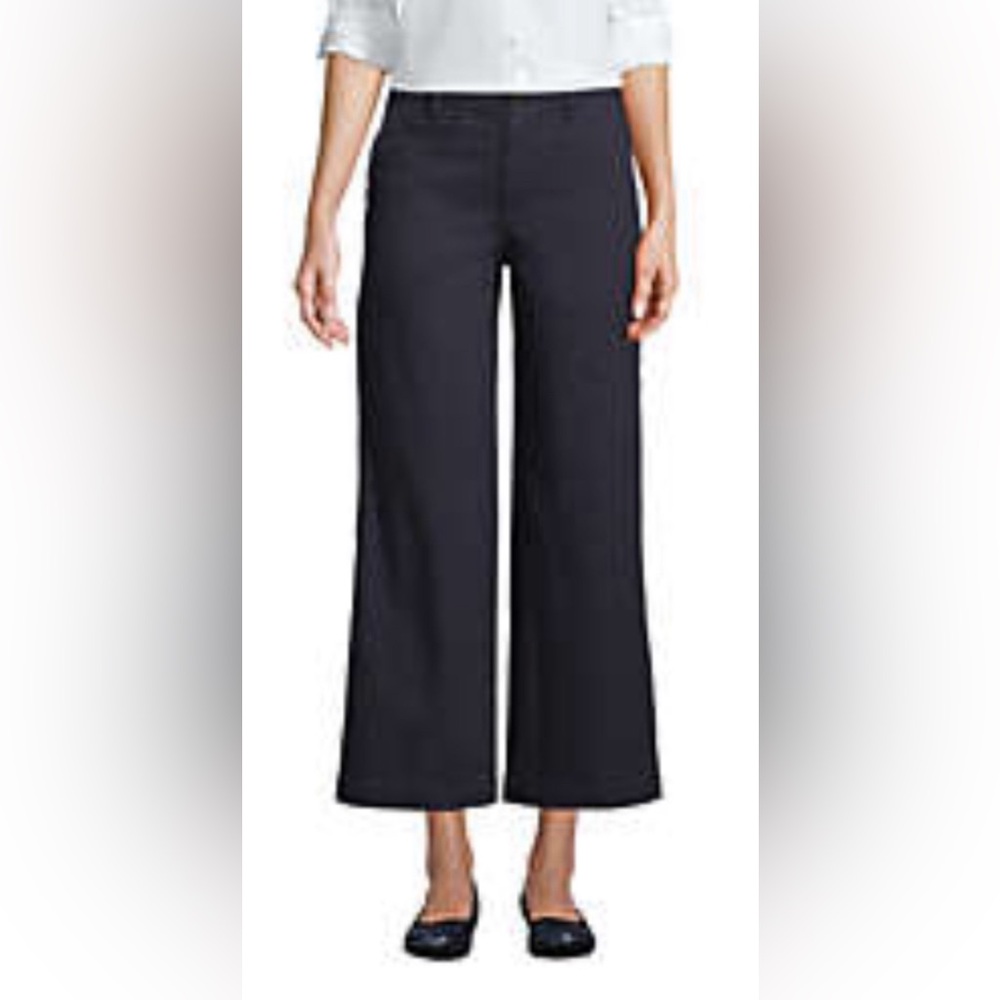 NWOT Wide-Leg Crop Pants